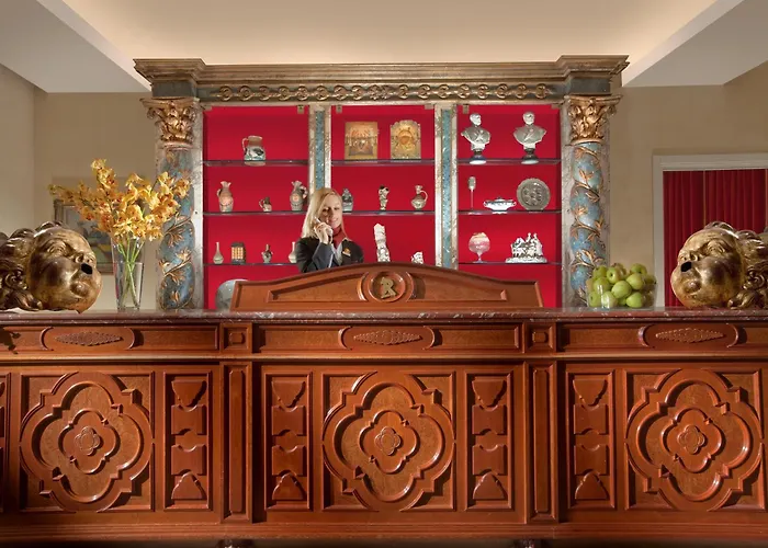 Hotel Raphael - Relais & Chateaux Rzym