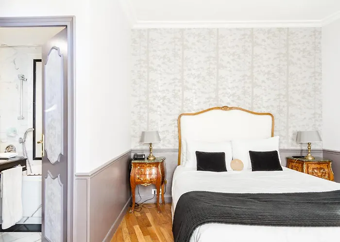 Hotel Eiffel Trocadero Paryż