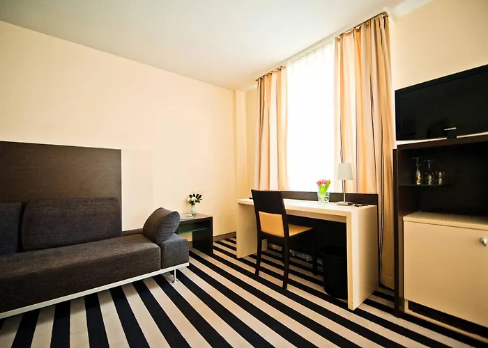 Bristol Hotel - Frankfurt City Centre - Central Frankfurt nad Menem