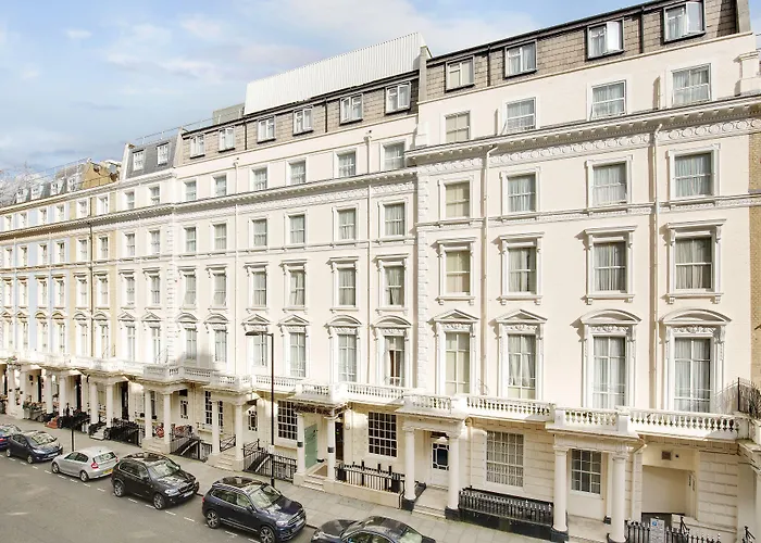 Bright Modern Flat Close To Queensway Londyn
