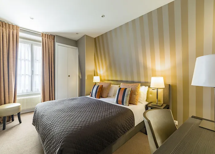 Hotel Eiffel Kennedy Paryż