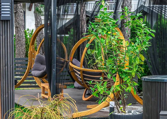 Old Tree Village & Restaurant Oświęcim