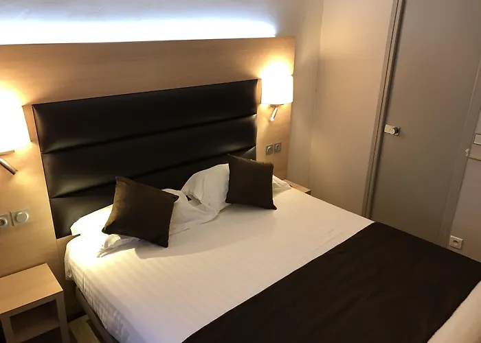 Hotel Unic Renoir Saint Germain Paryż