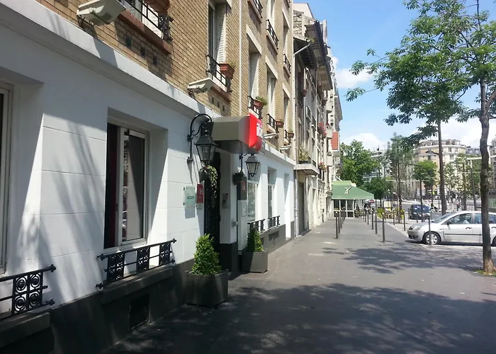Ibis Daumesnil Porte Doree Paryż