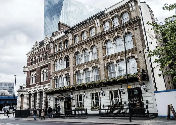 The Mad Hatter Hotel Londyn