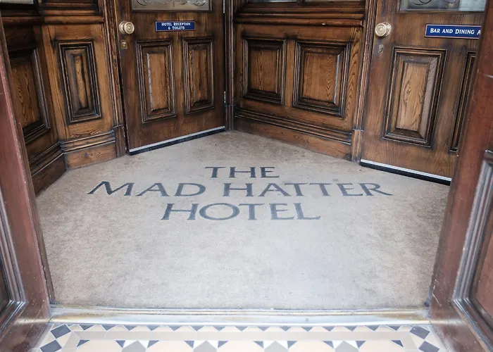 The Mad Hatter Hotel Londyn