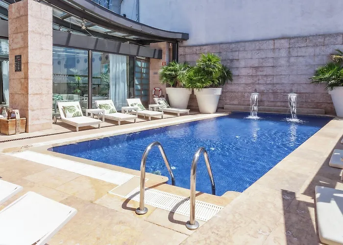 Hotel Urban, A Small Luxury Hotel Of The World Madryt