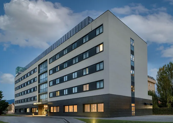Ac Hotel By Marriott Piza