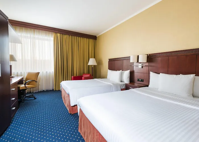 Courtyard By Marriott Prague City