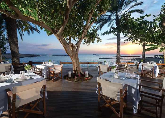 Constantinou Bros Asimina Suites Hotel (Adults Only) Pafos