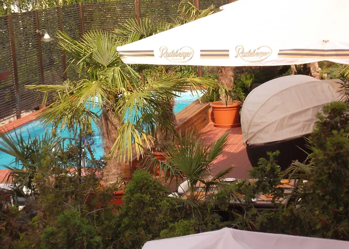 Ramada Hotel & Suites By Wyndham Bucharest North