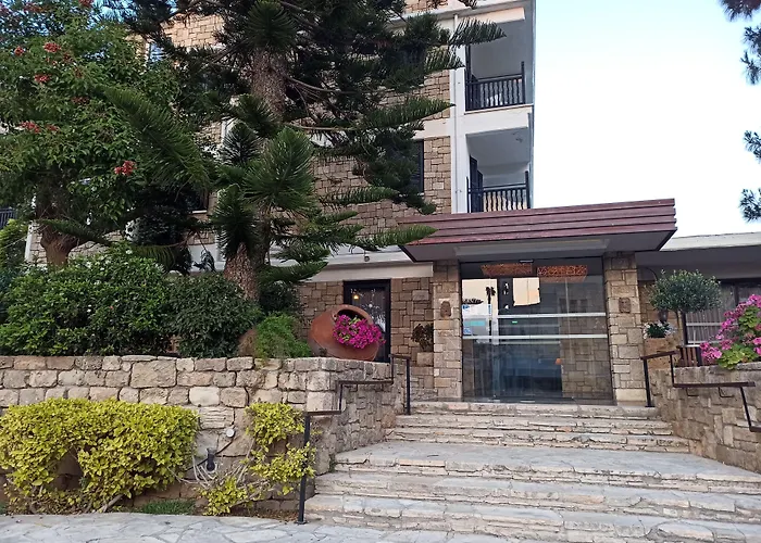 Dionysos Central Pafos