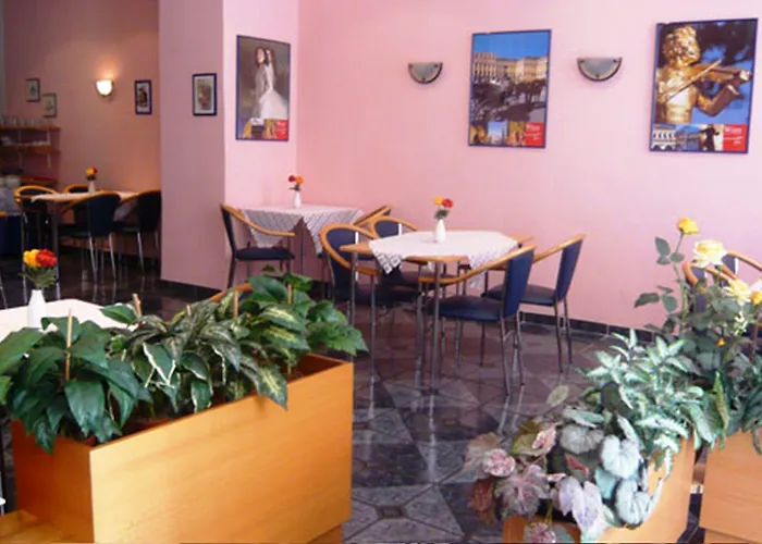 Hotel Pension Arpi Wiedeń