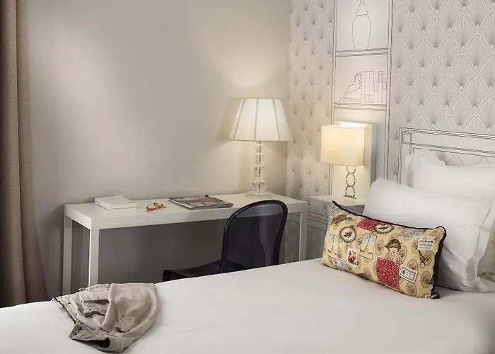 Hotel Paris Vaugirard