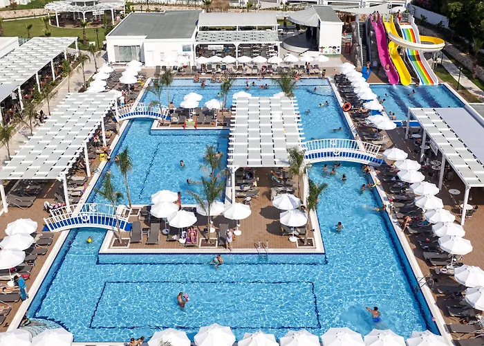 Karmir Resort & Spa Kemer