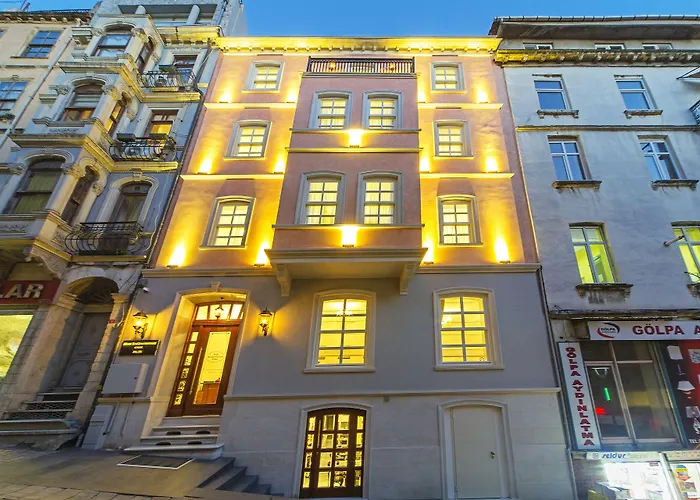 Meroddi Bagdatliyan - 1892 Heritage Rooms By Galata Tower Stambuł