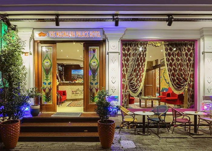 The Magnaura Palace Hotel Stambuł