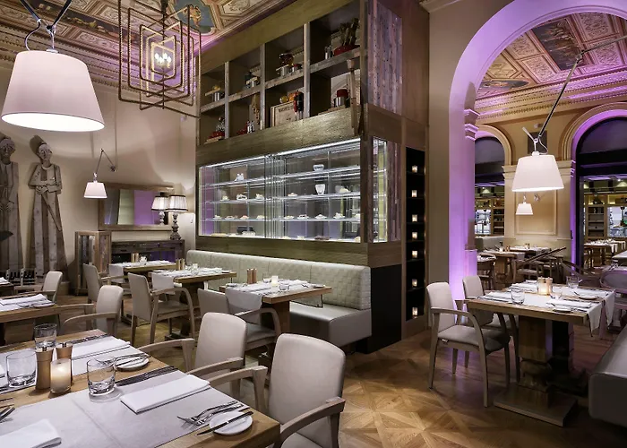 Cosmopolitan Hotel Praga