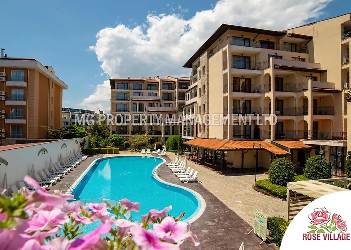 Apartment Tourist Complex Rose Village Słoneczny Brzeg