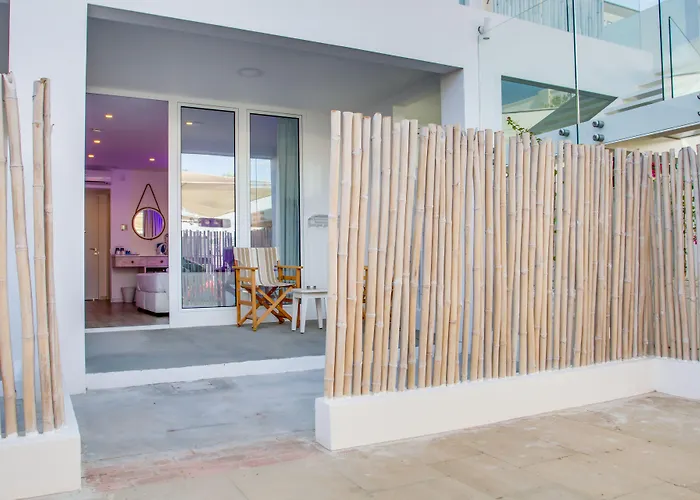 Aparthotel Blue Harbour Boutique Ajia Napa