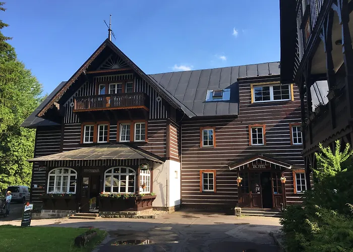 Hotel Tri Ruze Szpindlerowy Młyn