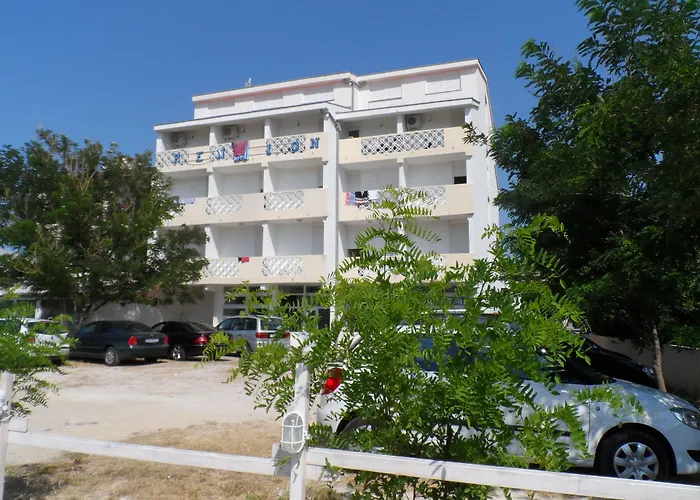 Apartments Galeb Pag - Beach Pag Town