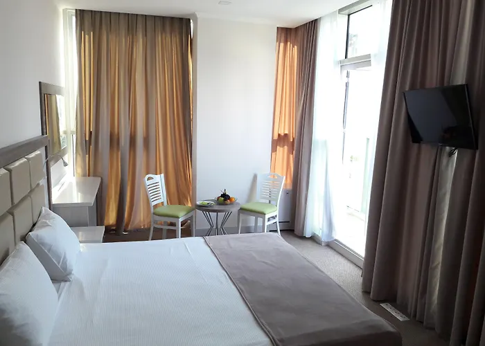 Hotel Green Glass Batumi