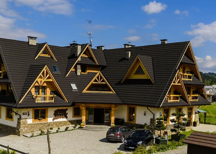 DWOREK MYŚLIWSKI HUBERT-Tutaj czeka na ciebie oszczędność&komfort&najlepsza lokalizacja, Jesteśmy przy samych Termach Bania i Stoku Narciarskiego Kotelnica, Na miejscu wypożyczalnia nart, rowerów w atrakcyjnej cenie dla gości oraz darmowy parking Bia