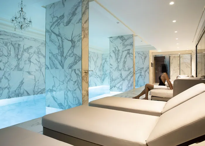 Le Damantin Hotel & Spa Paryż