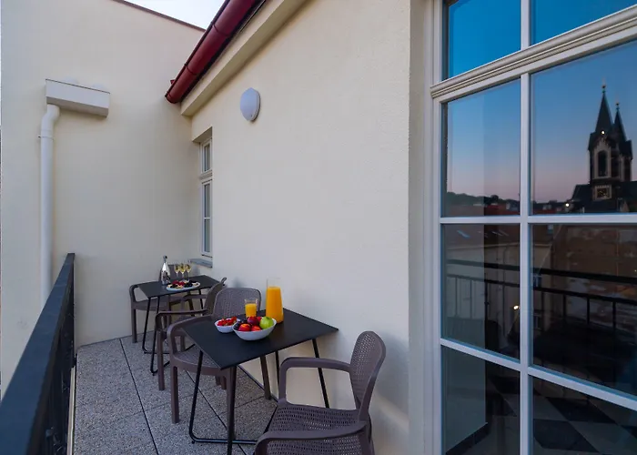 Seven Wishes Boutique Residence By Dwellfort Praga