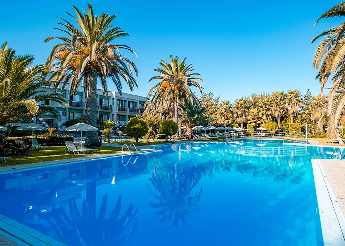 May Beach Hotel Retimno