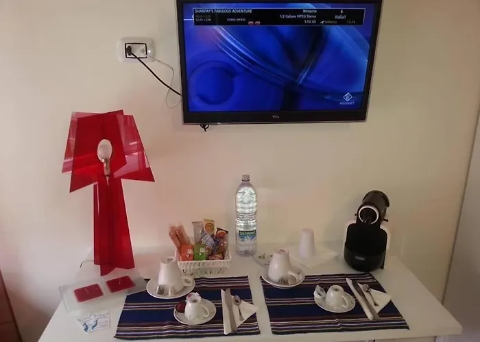 Clorinda'S Rooms Bari