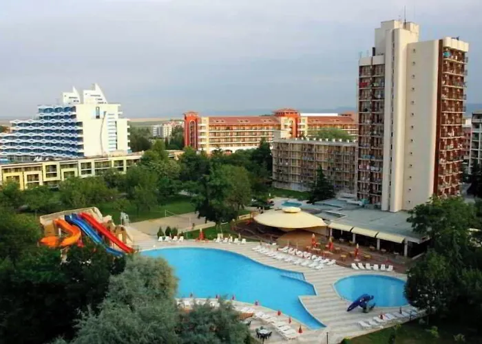 Hotel Iskar & Aquapark Słoneczny Brzeg