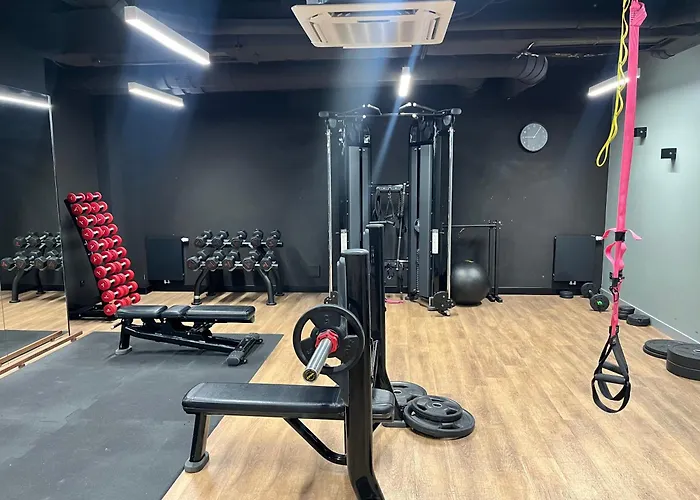 Riverside Industrial Studios - Sauna - Gym -Air-Conditioning-Spa-Fitness Wrocław