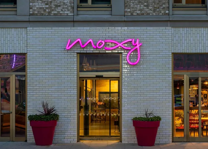 Hotel Moxy London Excel