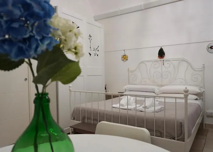 Mari Home Bari