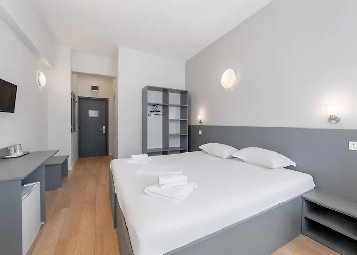 Elizeu Hotel Bukareszt