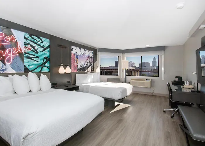 Aiden Los Angeles Downtown Dragon Gate Inn