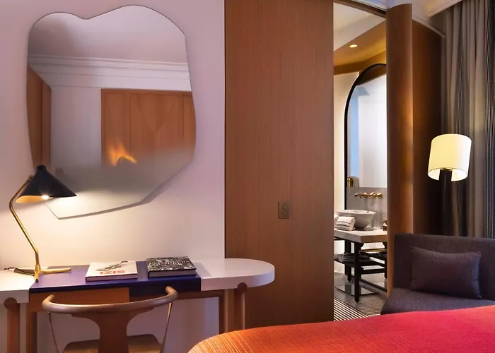 Hotel Vernet Champs Elysees Paryż