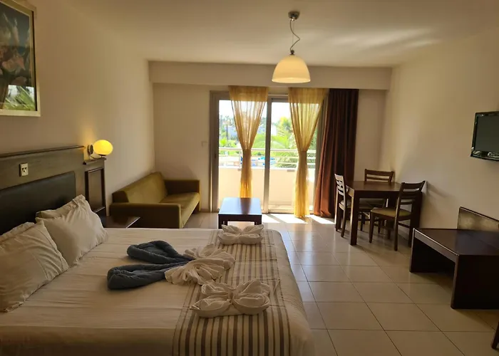 Euronapa Hotel Apartments Ajia Napa