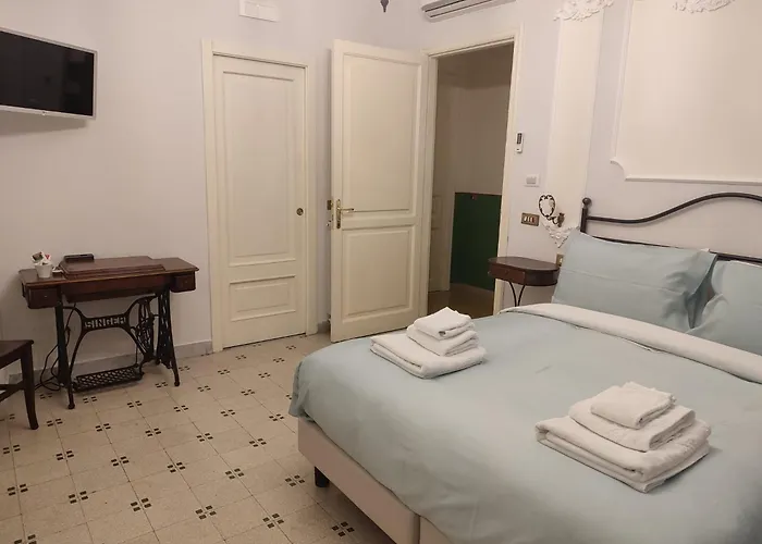 Hotel Carafa Di Maddaloni Residenza Di Charme Neapol