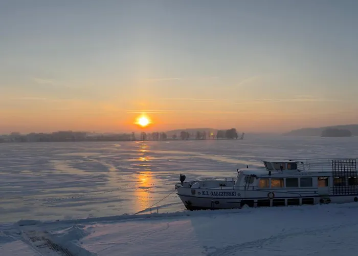 Hotel Robert'S Port Mikołajki