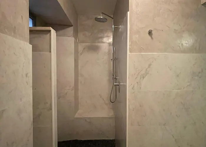 B&B Santi Quattro Al Colosseo Rzym