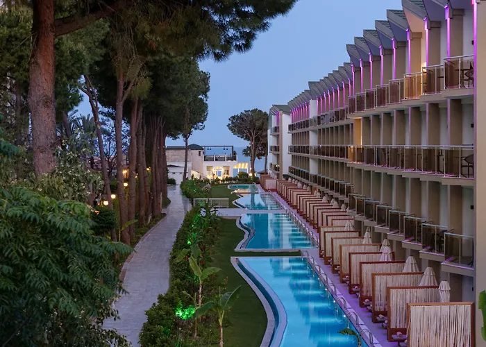 Dobedan World Palace Hotel "Ex Brand Alva Donna World Palace " Kemer