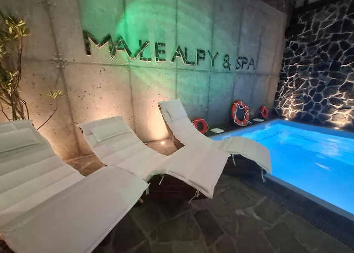 MAŁE ALPY&SPA - Willa z Basenem Krynica-Zdrój