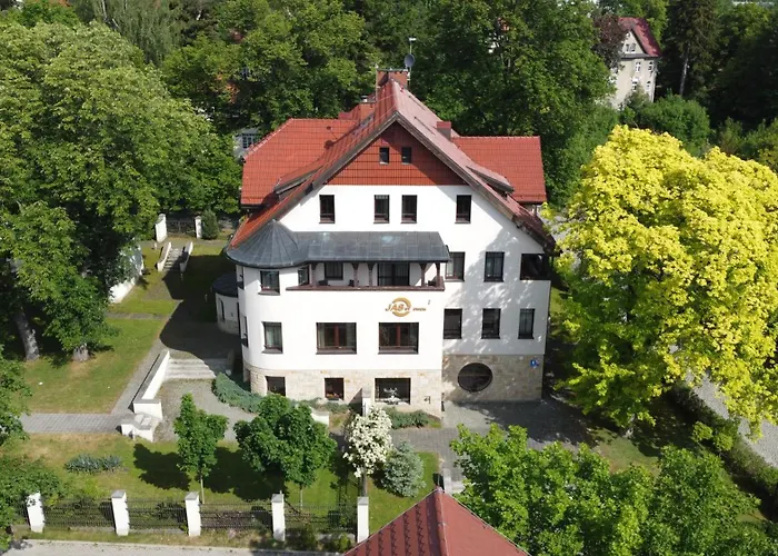 Hotel Jasny Dwór Polanica-Zdrój