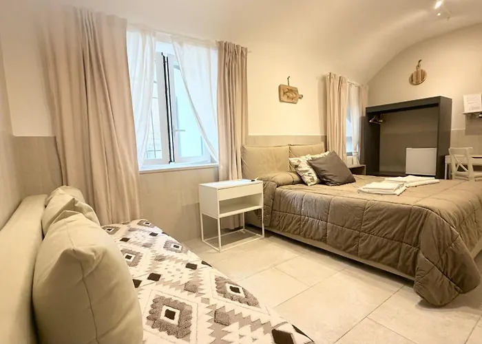 Bed and Breakfast L Antico Forno Bari Centro Storico