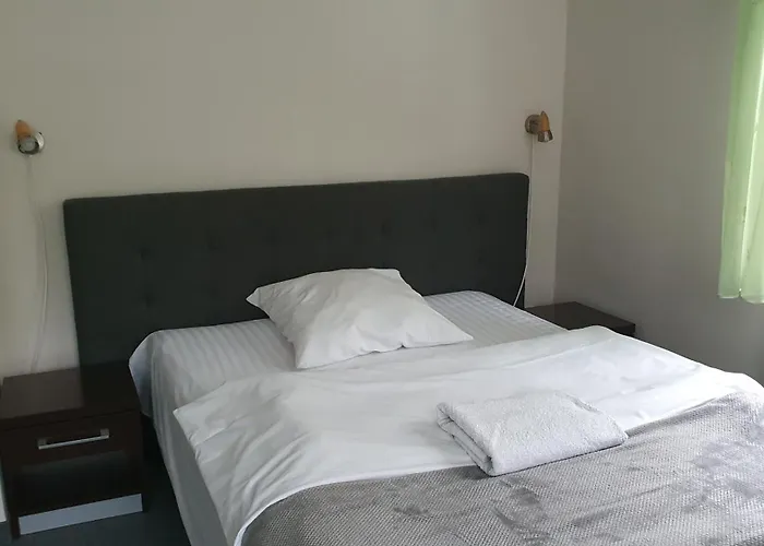 Bed and Breakfast Leśny Dwór Szczecinek