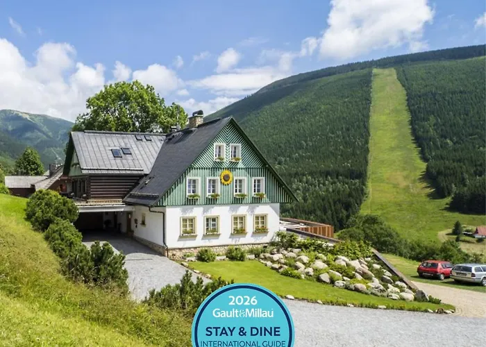 Pension Slunecnice & Panorama Restaurant Farma Szpindlerowy Młyn