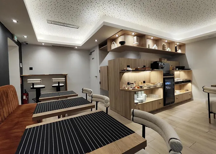 55 Hotel Montparnasse Paryż